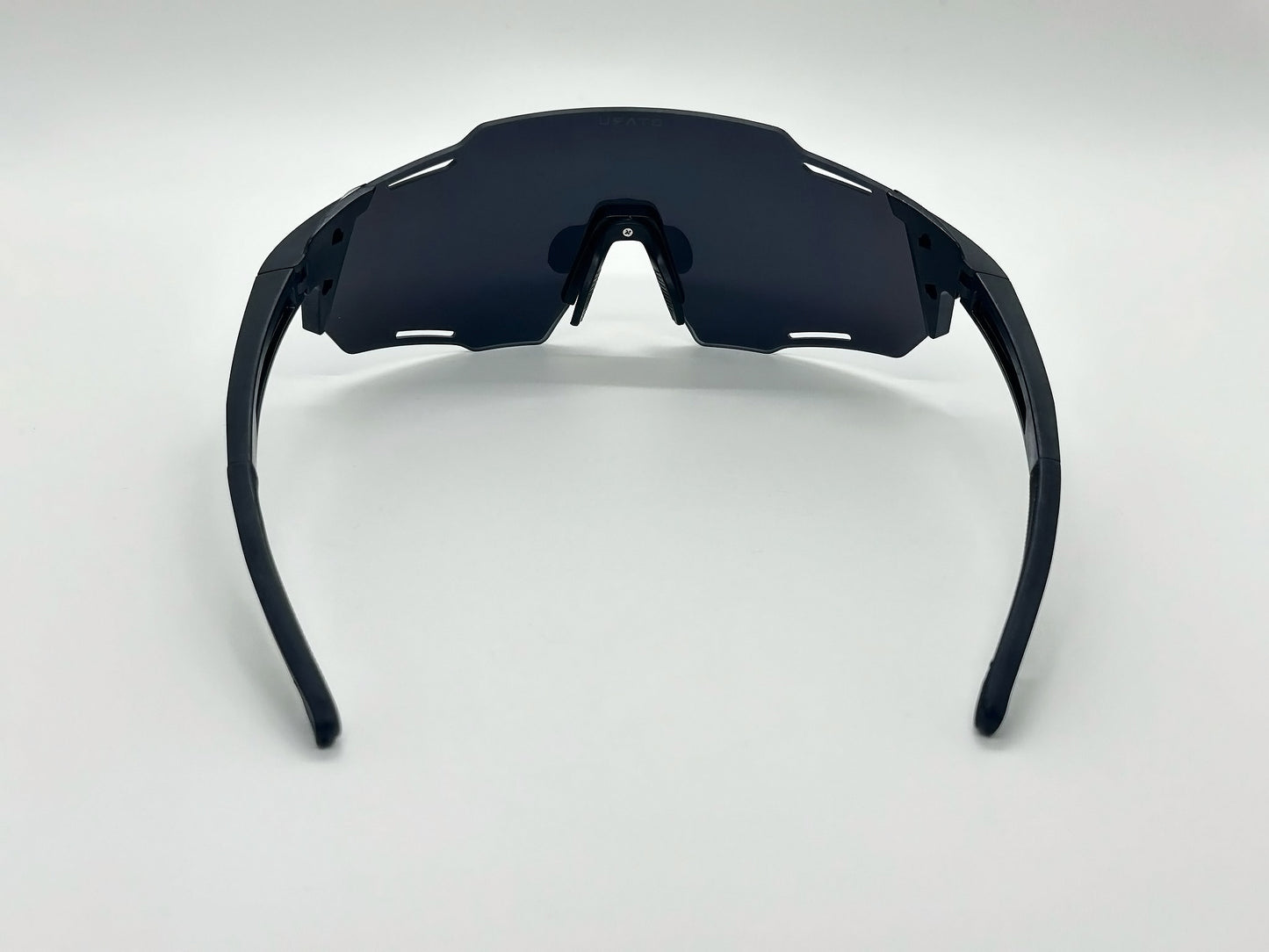 Signature - Black / Gold