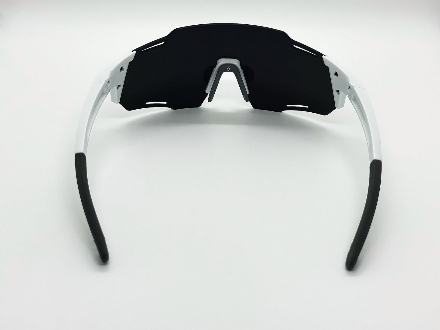 Signature - White / Green
