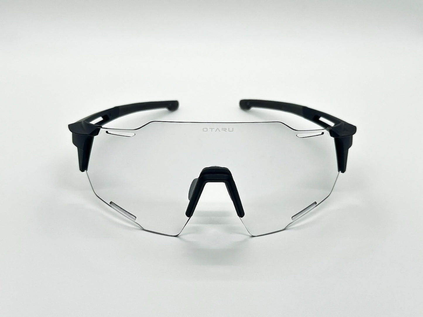 Elicit - Black / Grey